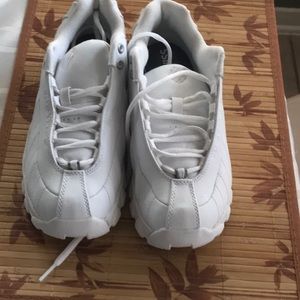 K.SWISS White Leather Shoes